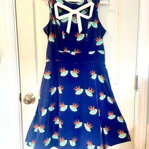 Trollied Dolly sz L Vintage Retro Swallow Bird Dress NWOT